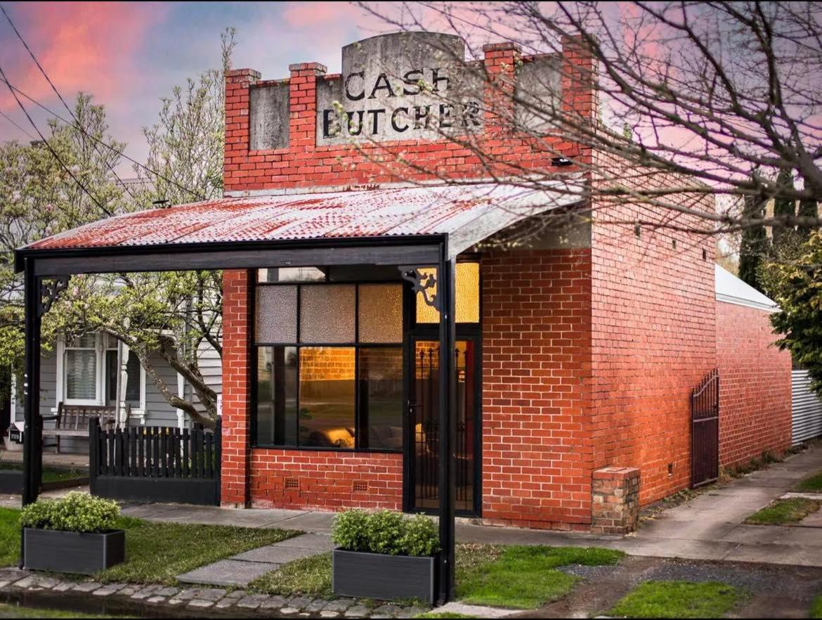 The Cash Butcher - Classy & Centrally Located Ballarat Kültér fotó